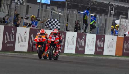 La batalla Dovizioso - Márquez, a bordo
