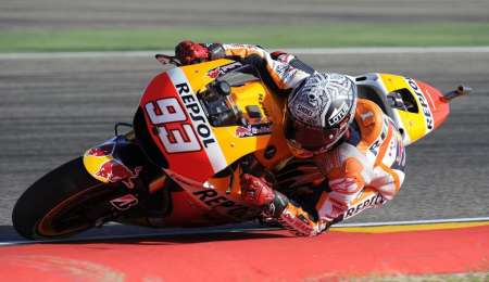 Márquez arrancó bien arriba