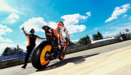 Pruebas comunitarias en Brno: Márquez el más rápido