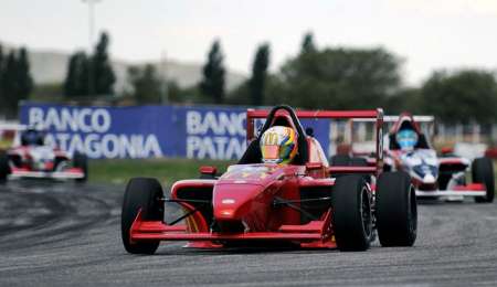 Moggia le puso el moño