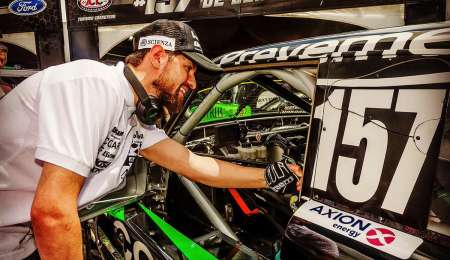 Fue campeón de una categoría "delivery", hoy corre en el Superbike Argentino