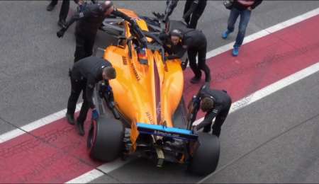 Un tornillo de 2 Euros complicó a McLaren
