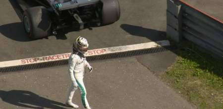 Mercedes busca los motivos de los abandonos: ¿Habrá sanción?