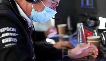 El Mercedes W11 ya saltó a la pista en Silverstone