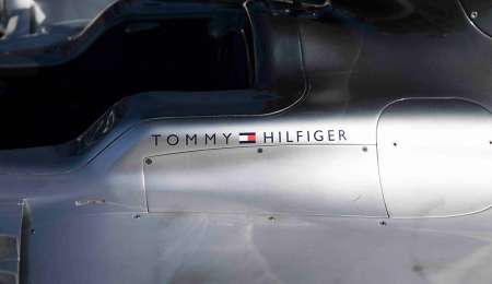 Mercedes cambia de ropa