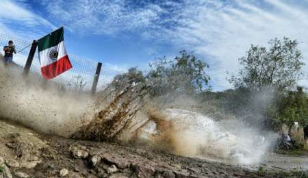 Latvala manda en México