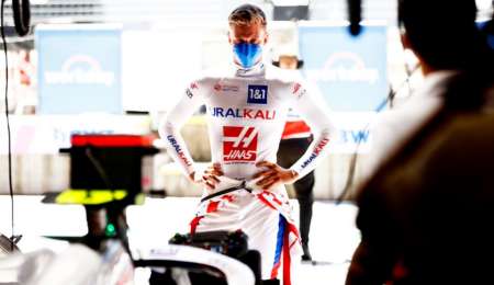 Schumacher se pegó en el tercer ensayo y no se clasificó