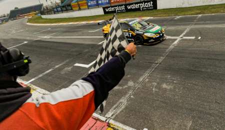 Reviví las carreras del miércoles y preparate para más acción