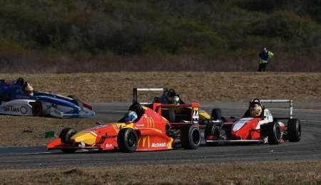 Fórmula 2.0: definición con cuatro pilotos separados por 12 puntos
