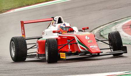 Fuerte accidente del hijo de un ex Fórmula 1