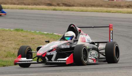 Pole para Moreno en Alta Gracia