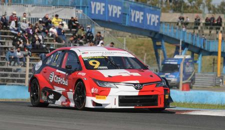 Moscardini resistió y festejó por primera vez en el Súper TC2000