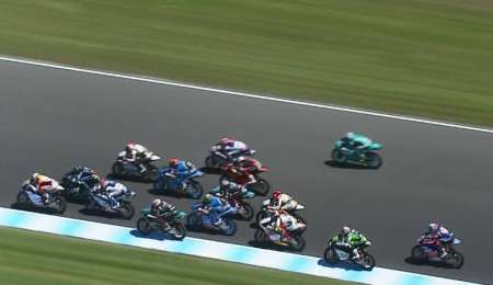 Impresionante final en Moto3