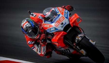 MotoGP: Lorenzo logra la pole en Barcelona