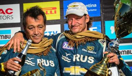 Nalbandian se puso el poncho y ganó en Catamarca