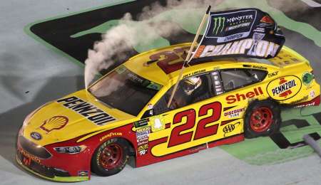 Joey Logano Campeón de NASCAR