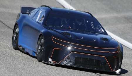 Nascar vuelve a probar su nuevo auto en Dover 