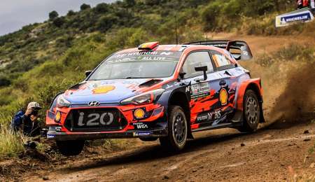 Thierry Neuville ganó en Argentina y se afianza en el campeonato