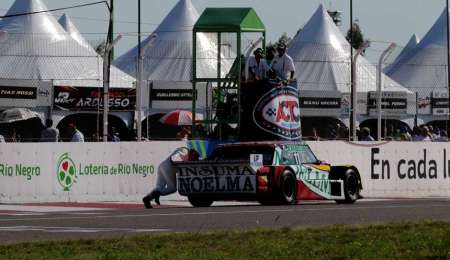 ¿Por qué empujó su auto Bonelli?