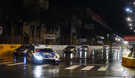 ¿El Súper TC2000 de noche?