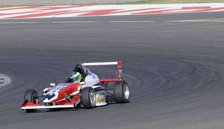 Satler marca el camino