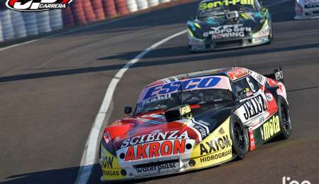 Ortelli prueba en La Plata su nuevo Chevrolet