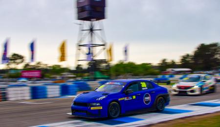 Bessone corre en Río Cuarto en el TCR