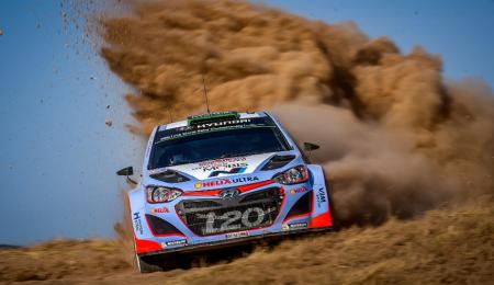 Paddon se pegó en un test y no correrá en Finlandia