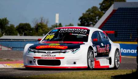 Palau apareció sobre el final y logró la pole position