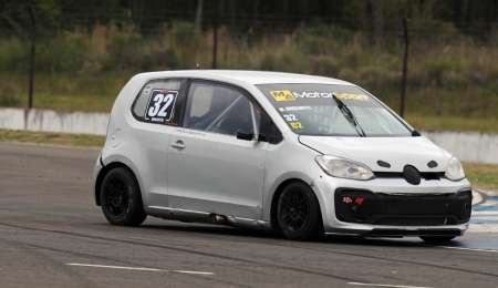 "Papel" Bugliotti largará adelante en la Clase 2