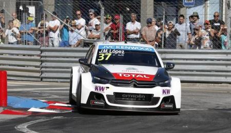 López sigue mandando