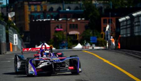 López partirá 16° la primera final en Montreal