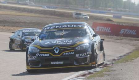 Áspero sábado entre Pernía, Rossi y Santero