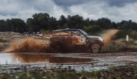 Peterhansel, en su regreso desde el Dakar