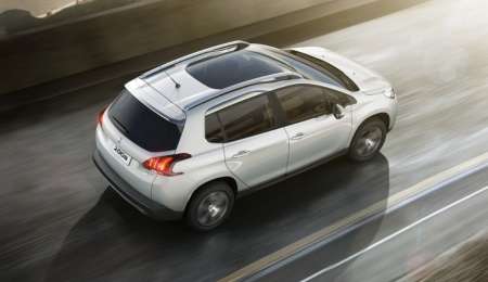 Peugeot renueva el 2008: más seguridad y caja automática de 6ª