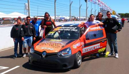 Evolo defiende el liderazgo con otro Clío