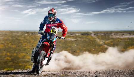 PIZZOLITO SE BAJA DE LA MOTO