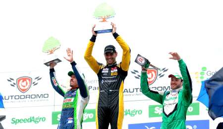 Toyota confirmó los binomios para los "200 km"