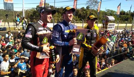 El podio del Súper TC2000 en Oberá