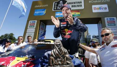 Un podio distinto con luces y sonido en Córdoba