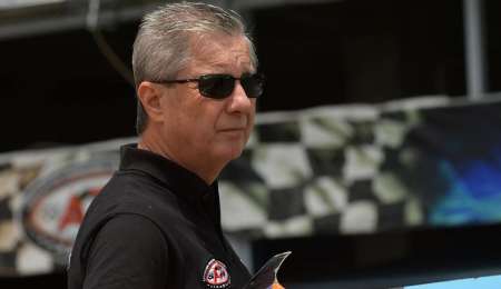 "La industria del automovilismo va más allá de una carrera"