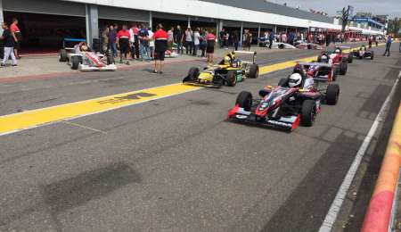 Victoria para Polakovich en la final sabatina