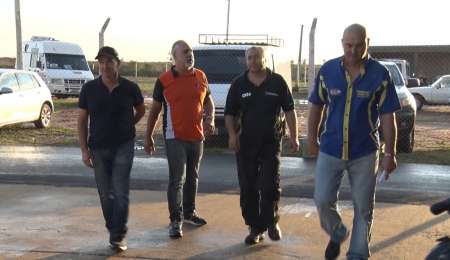 Reunión con preparadores: Final del misterio