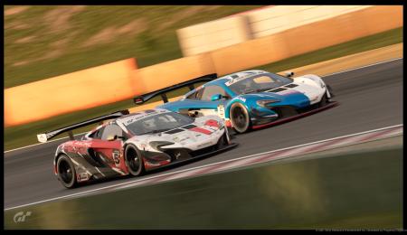 Con dos carrerones arrancó el Campeonato Evo Latam