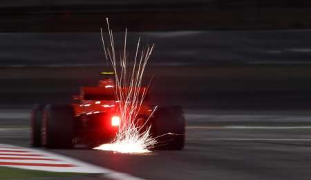 Raikkonen pisó a un mecánico en el Gran Premio de Bahréin