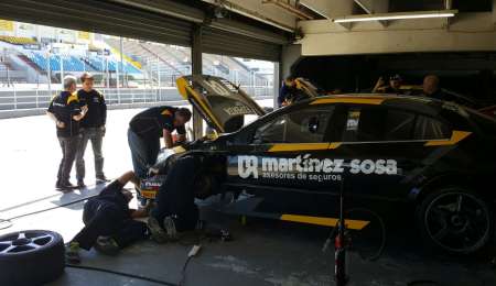 Renault prueba de cara a los 200 kilómetros