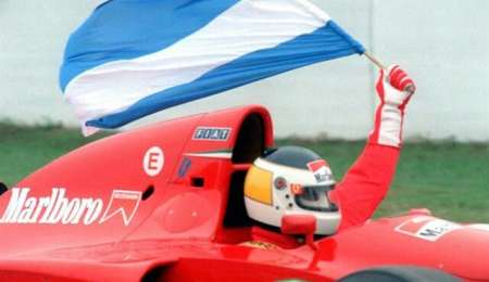 Internaron a Carlos Reutemann en un sanatorio de Santa Fe 