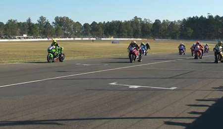 Largada polémica entre dos pilotos del Superbike Argentino