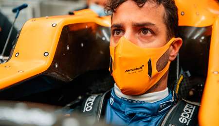 Ricciardo probó butaca en McLaren