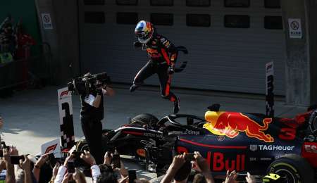 Ricciardo ganó una gran carrera de la F1 en China